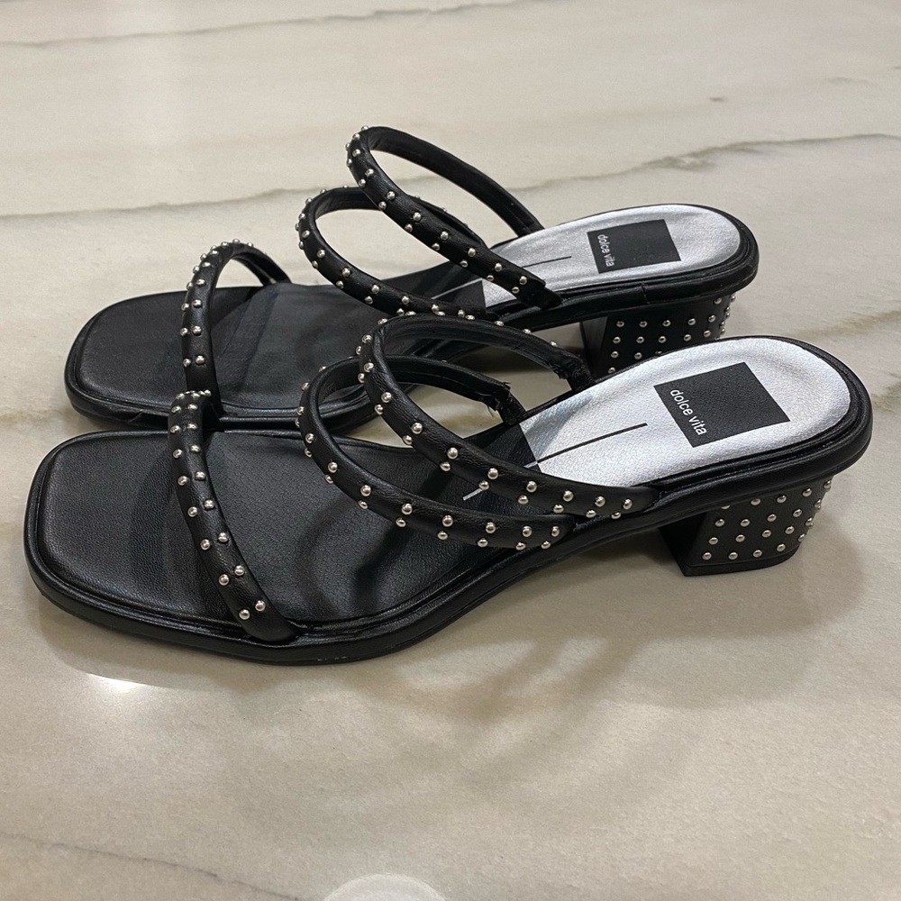 Dolce Vita Sandals Size 8.5 Studded Faux Leather - Picture 4 of 15